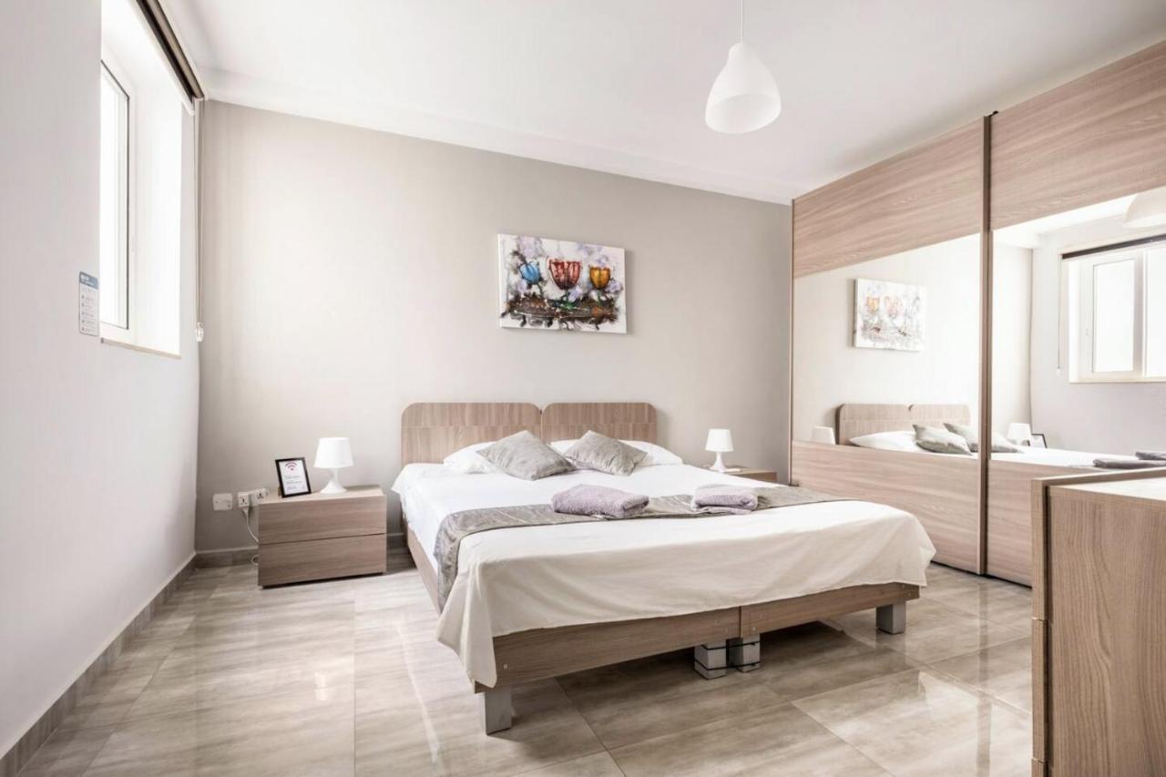 F8 Modern And Bright Apartment In Malta Msida Luaran gambar