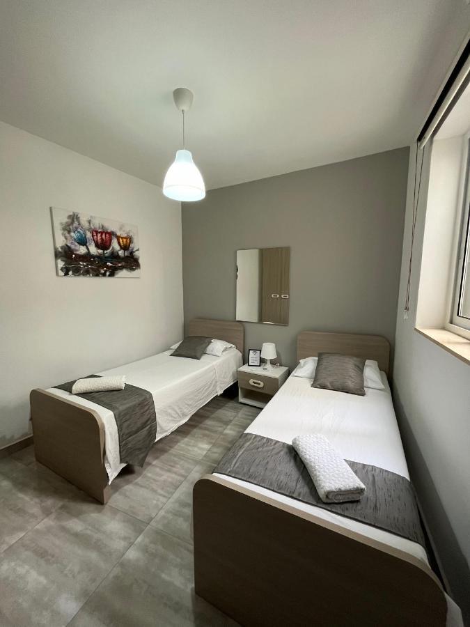 F8 Modern And Bright Apartment In Malta Msida Luaran gambar